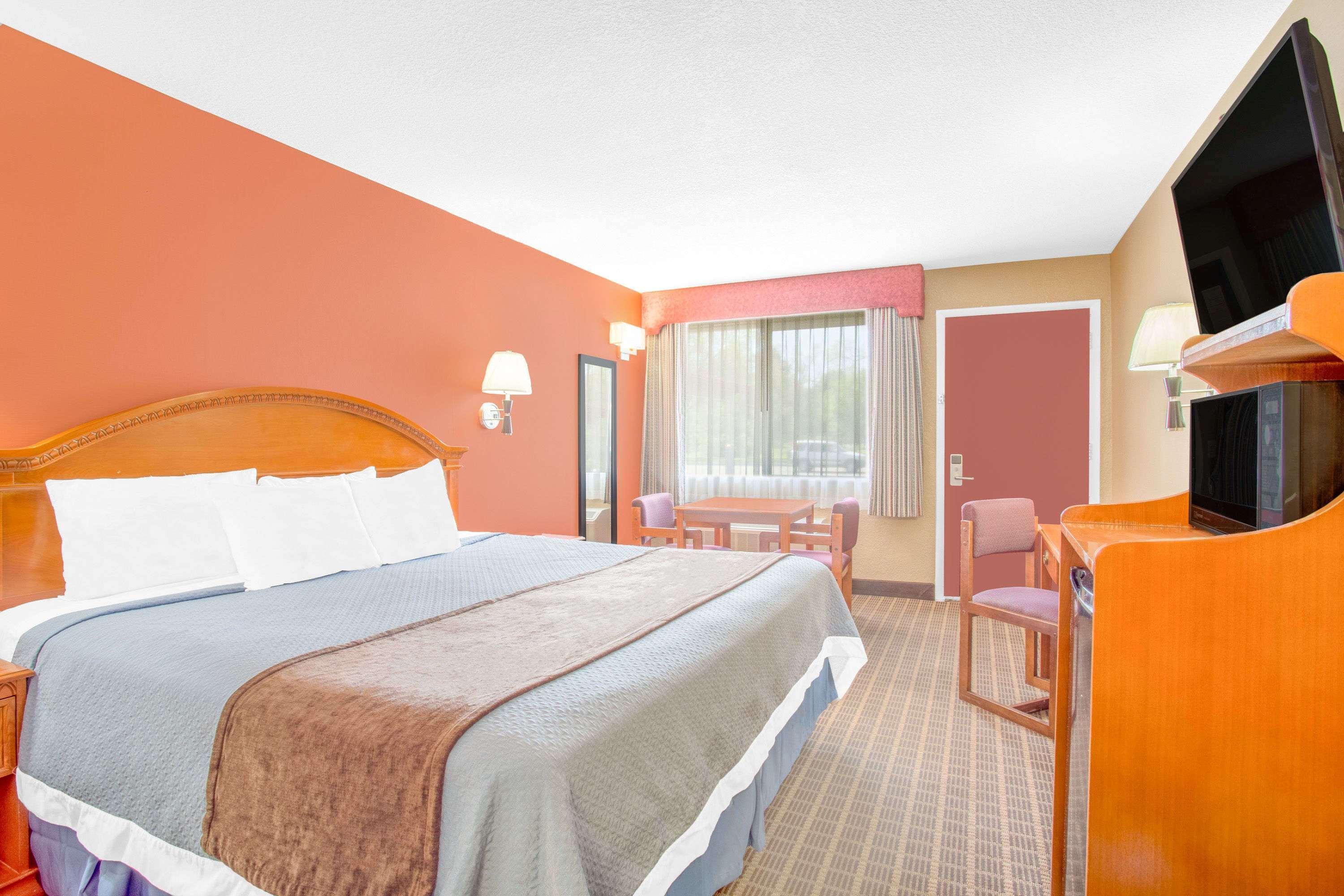 Days Inn By Wyndham Elko Dış mekan fotoğraf